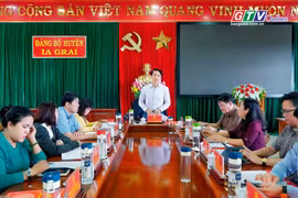 Phó Bí thư Tỉnh ủy Nguyễn Ngọc Lương: Ia Grai cần triển khai ngay việc sắp xếp, tinh gọn tổ chức bộ máy