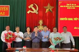 Chuyển giao 4 đảng bộ với 225 đảng viên về Đảng bộ Tổng Công ty Cà phê Việt Nam