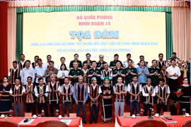 Binh đoàn 15 tọa đàm nâng cao hiệu quả mô hình gắn kết hộ