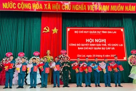 Bàn giao Ban Chỉ huy Quân sự 4 huyện về Ban Chỉ huy phòng thủ khu vực 4- Chư Prông