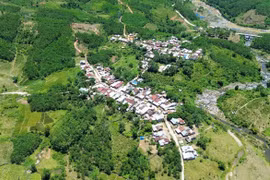 Thôn Lao Đu giữa bát ngát núi rừng Trường Sơn