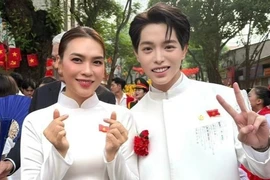 Cú bấm thay đổi cuộc đời Đức Phúc