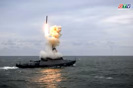 Tin thế giới ngày 4-9: Ukraine tuyên bố đánh chìm xuồng cao tốc Nga, làm 7 binh sĩ thiệt mạng