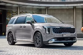 Kia Carnival Hybrid ra mắt phiên bản Premium tại Việt Nam