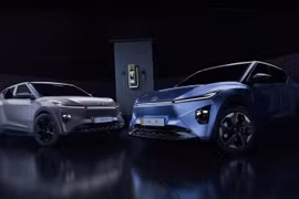 Malaysia ra mắt ô tô điện đầu tiên tự sản xuất: Giá hơn 500 triệu đồng, dài tương đương Sonet, chạy được 445km/sạc, thuê pin 9 năm