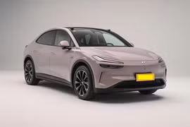 SUV 326 mã lực: Mạnh mẽ, tiện nghi, giá hơn 800 triệu đồng