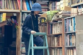 Những nếp gấp giữ trọn thời gian