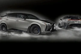 SUV điện Lexus thiết kế hầm hố, công suất 420 mã lực, giá hơn 2 tỷ đồng