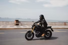 Xe côn tay Yamaha XSR155 2025 về Việt Nam có giá 70 triệu đồng