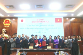 Lãnh đạo tỉnh Gia Lai và TP Ashikaga ký kết bản ghi nhớ hợp tác đào tạo và trao đổi nguồn nhân lực.