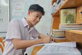 Bí quyết giỏi ngoại ngữ của nam sinh Gia Lai từng "mất gốc" tiếng Anh
