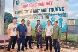 “Truyền lửa” xây dựng nông thôn mới