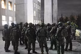 Hàn Quốc tiết lộ thông tin 'sốc' trong quyết định thiết quân luật