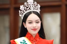 Hoa hậu Thanh Thủy: 'Tôi không o ép bản thân vào khuôn mẫu'