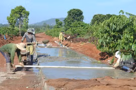 Đak Đoa huy động sức dân hoàn thiện hạ tầng nông thôn
