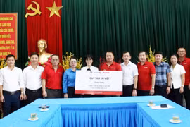 Quỹ Tâm Tài Việt trao 500 triệu đồng hỗ trợ 6 trường học ở Tuyên Quang