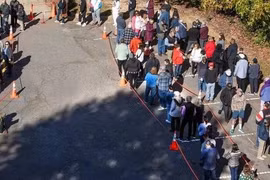 Bầu cử Mỹ phút chót: Từ 7 bang chiến trường gút còn 8 hạt 'rung lắc'