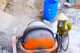 Người phụ nữ ở Đắk Lắk chết vì điện giật trong lúc trộn bê tông