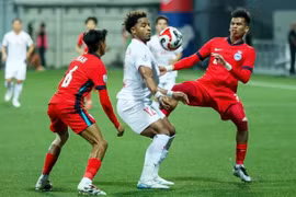 Tiến Linh, Xuân Son tỏa sáng phút bù giờ, tuyển Việt Nam vất vả thắng Singapore