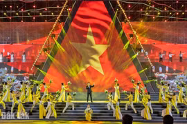 Vun đắp tình đoàn kết, xây dựng Đắk Lắk trở thành điểm đến đáng sống