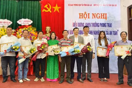 Tôn vinh những tập thể, cá nhân vì an toàn giao thông