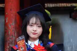 Nữ sinh 'lội ngược dòng' thành thủ khoa Trường Đại học Y Hà Nội