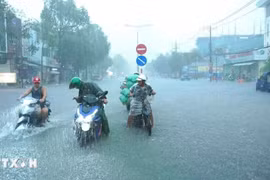 Thời tiết ngày 15/10: Nhiều khu vực trên cả nước có mưa dông