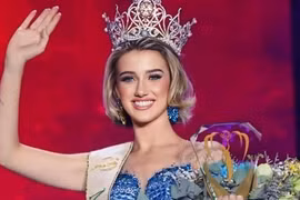 Người đẹp Australia đăng quang Hoa hậu Trái Đất, đại diện Việt Nam trắng tay