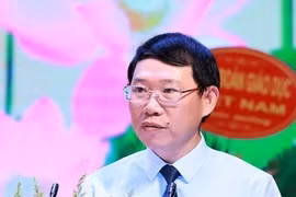 Kỷ luật cảnh cáo chủ tịch tỉnh Bắc Giang Lê Ánh Dương