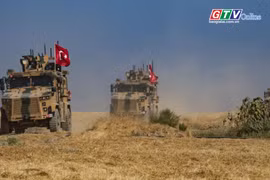 Tin thế giới ngày 19-12: Thổ Nhĩ Kỳ dồn quân gần biên giới Syria, chuẩn bị tấn công quy mô lớn
