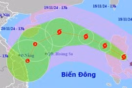 Siêu bão Man-yi giật trên cấp 17, di chuyển nhanh hướng vào miền Trung