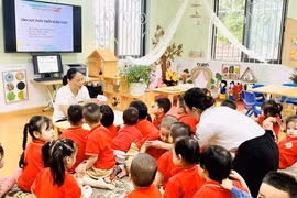 'Bà giáo' khó đứng lớp mầm non