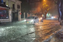 Dự báo khu vực Tây Nguyên và Nam Bộ ngày nắng, đêm có mưa