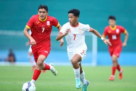 Ngược dòng 10 phút cuối, U17 Myanmar báo tin vui cho U17 Việt Nam