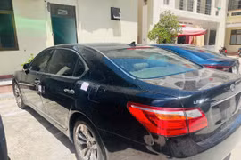 Gia Lai: Phát hiện xe sang không có giấy tờ hợp pháp