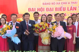 Ban chấp hành Đảng bộ xã Chư A Thai nhiệm kỳ 2025 -2030 ra mắt đại hội