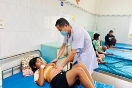 Ngộ độc thịt cóc, 9 trẻ nhỏ Gia Lai nhập viện cấp cứu