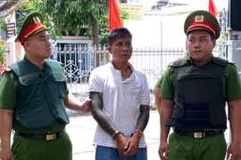 Khởi tố đối tượng sử dụng trái phép chất ma túy