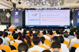 Gần 300 đại biểu tập huấn sử dụng phần mềm quản lý giáo dục vnEdu