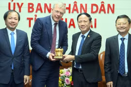 Chủ tịch UBND tỉnh Phạm Anh Tuấn tiếp lãnh đạo Tập đoàn CTP (Vương quốc Hà Lan)