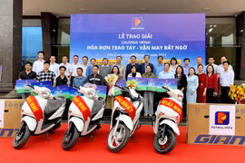 Gia Lai: Trao thưởng chương trình khuyến mại “Hóa đơn trao tay-Vận may bất ngờ”