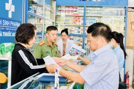 Gia Lai: Khởi tố 2 vụ/4 bị can liên quan đến hàng giả, mua bán trái phép hóa đơn