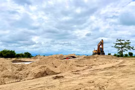 Gia Lai có chênh lệch giá giữa niêm yết và thực tế bán tại các mỏ vật liệu xây dựng