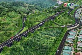 Điểm tin trưa: Yêu cầu thần tốc bàn giao mặt bằng phục vụ thi công cao tốc Quy Nhơn – Pleiku