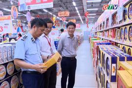 Điểm tin trưa: Siết kiểm tra nguồn hàng, giữ ổn định thị trường Tết