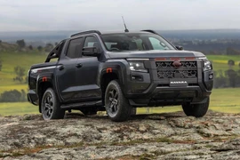 Navara 2026 ra giá từ 970 triệu đồng, sẵn sàng so kè Ford Ranger