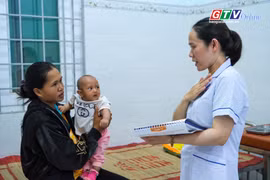 Hỗ trợ phụ nữ dân tộc thiểu số ở Mang Yang sinh đẻ an toàn tại cơ sở y tế