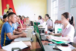 Chư Pưh: Giải ngân hơn 700 triệu đồng hỗ trợ hộ nghèo và đối tượng chính sách
