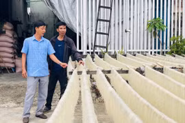 Giữ nghề truyền thống trên quê hương thứ hai