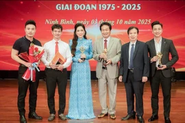 Như Huỳnh là nghệ sĩ trẻ hiếm hoi thuộc sân khấu cải lương miền Nam được vinh danh tại giải thưởng này.